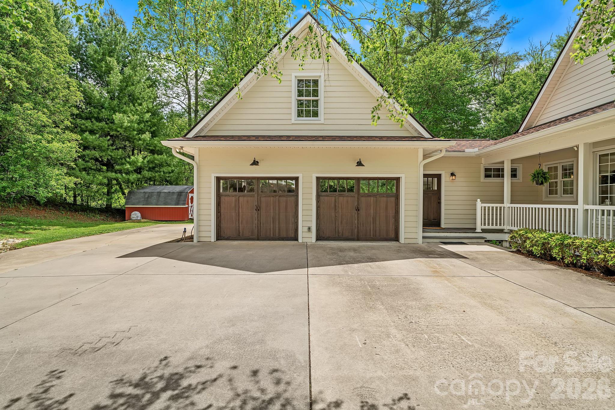 9 Whispering Meadows Drive — Fairview