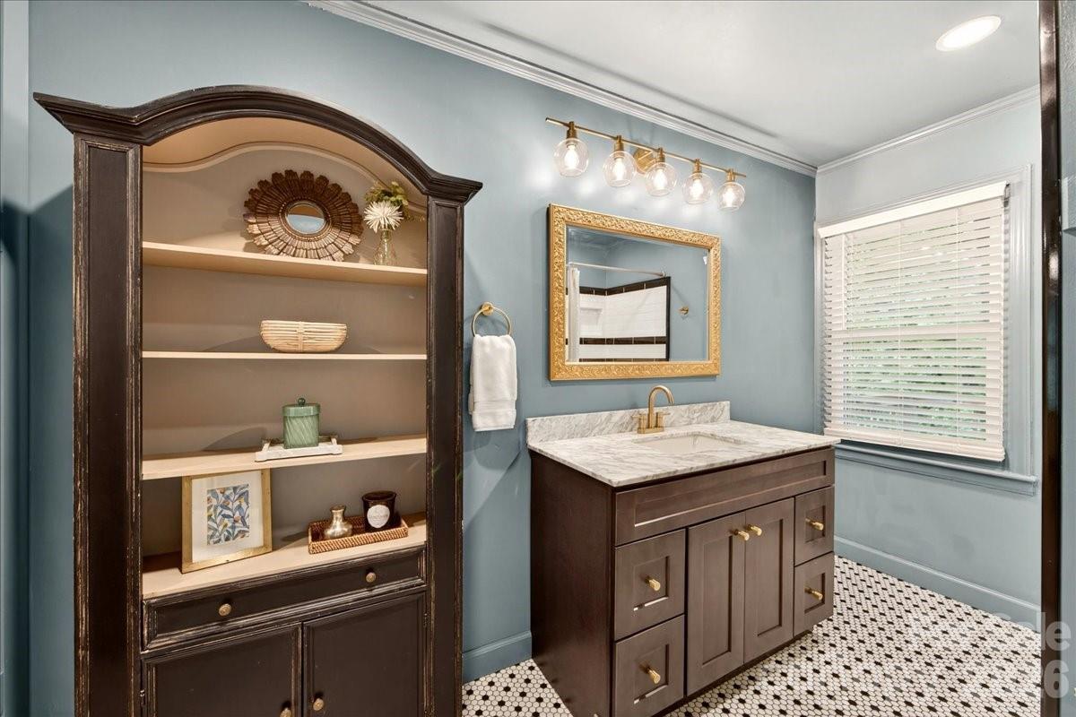 5001 Rehobeth Road — Waxhaw