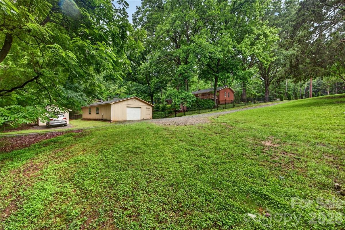 5001 Rehobeth Road — Waxhaw