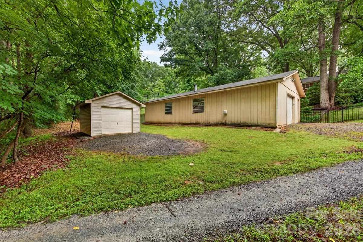 5001 Rehobeth Road — Waxhaw