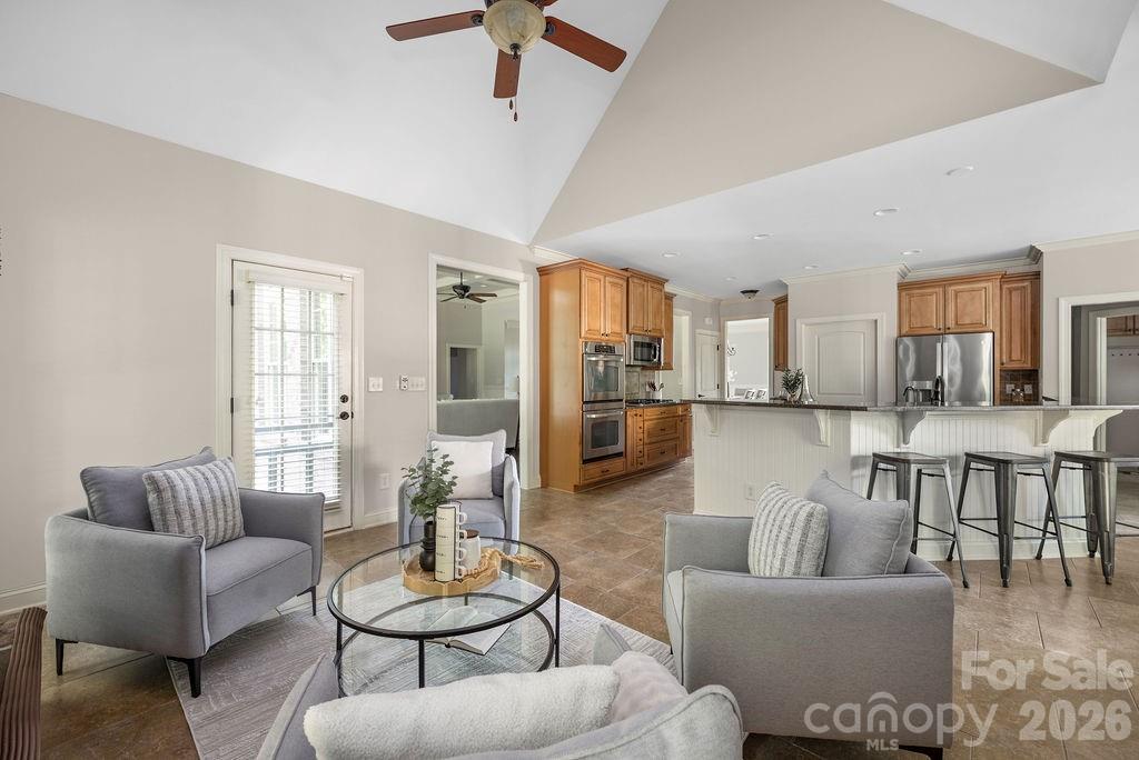 8325 Curico Lane — Charlotte