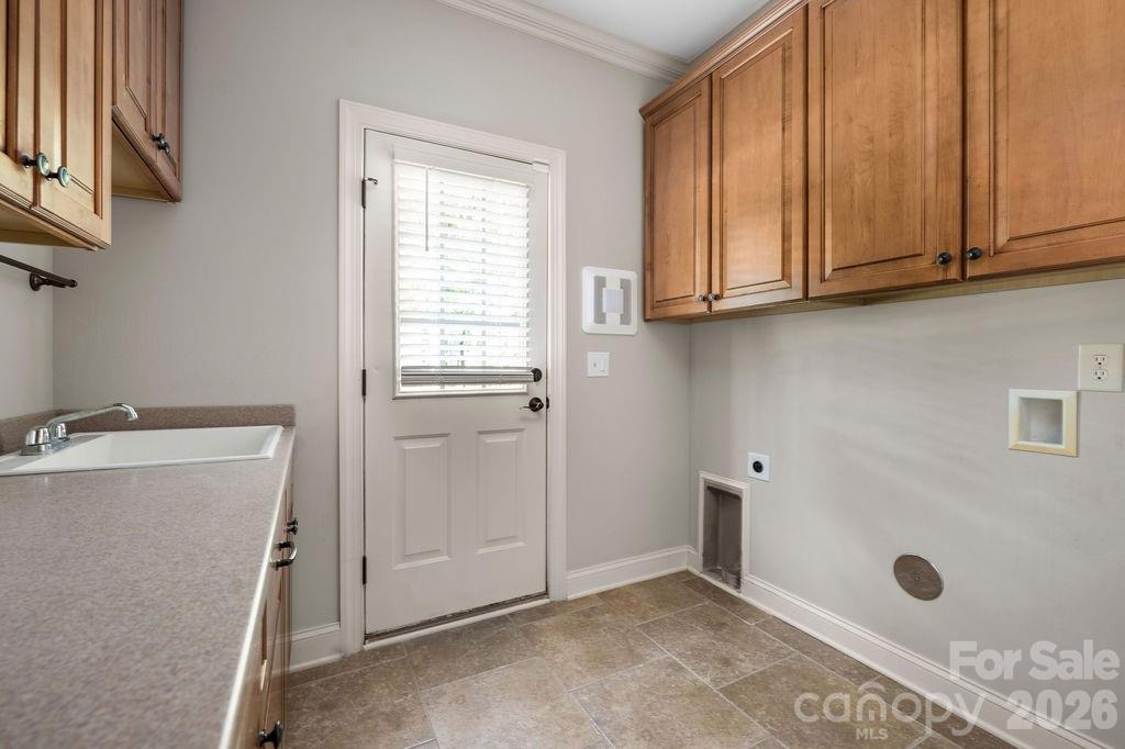 8325 Curico Lane — Charlotte