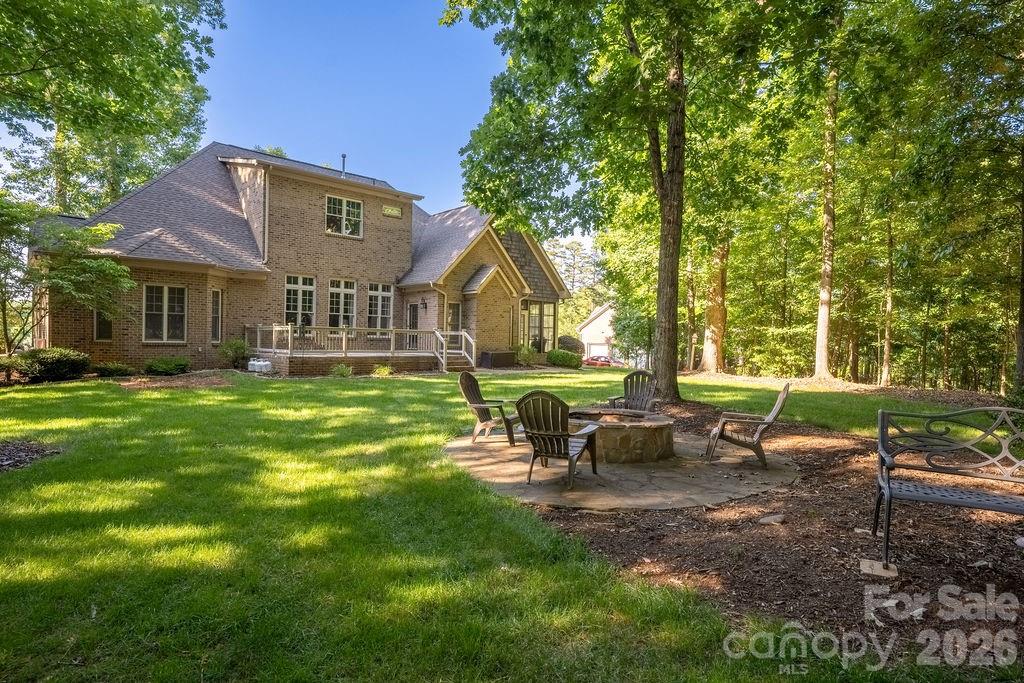 8325 Curico Lane — Charlotte
