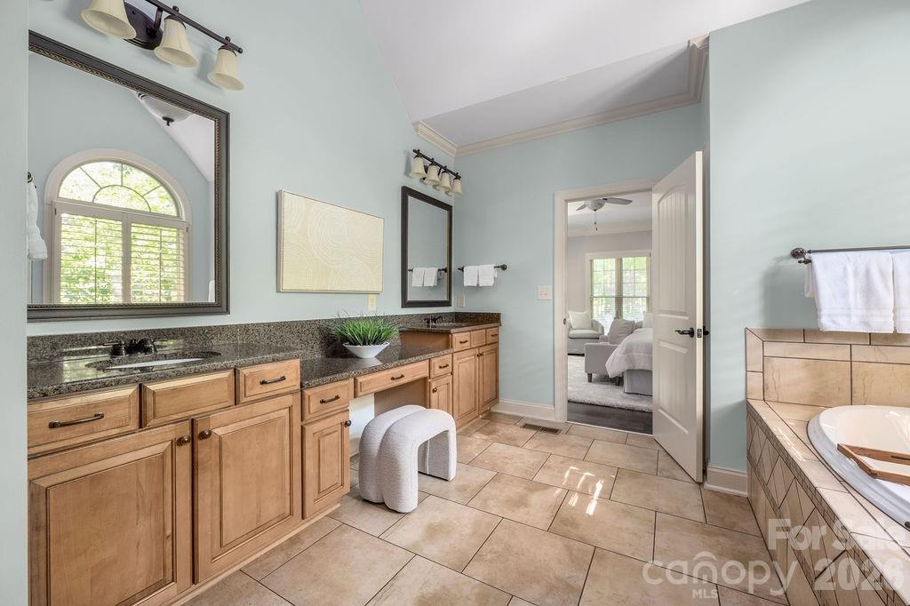 8325 Curico Lane — Charlotte