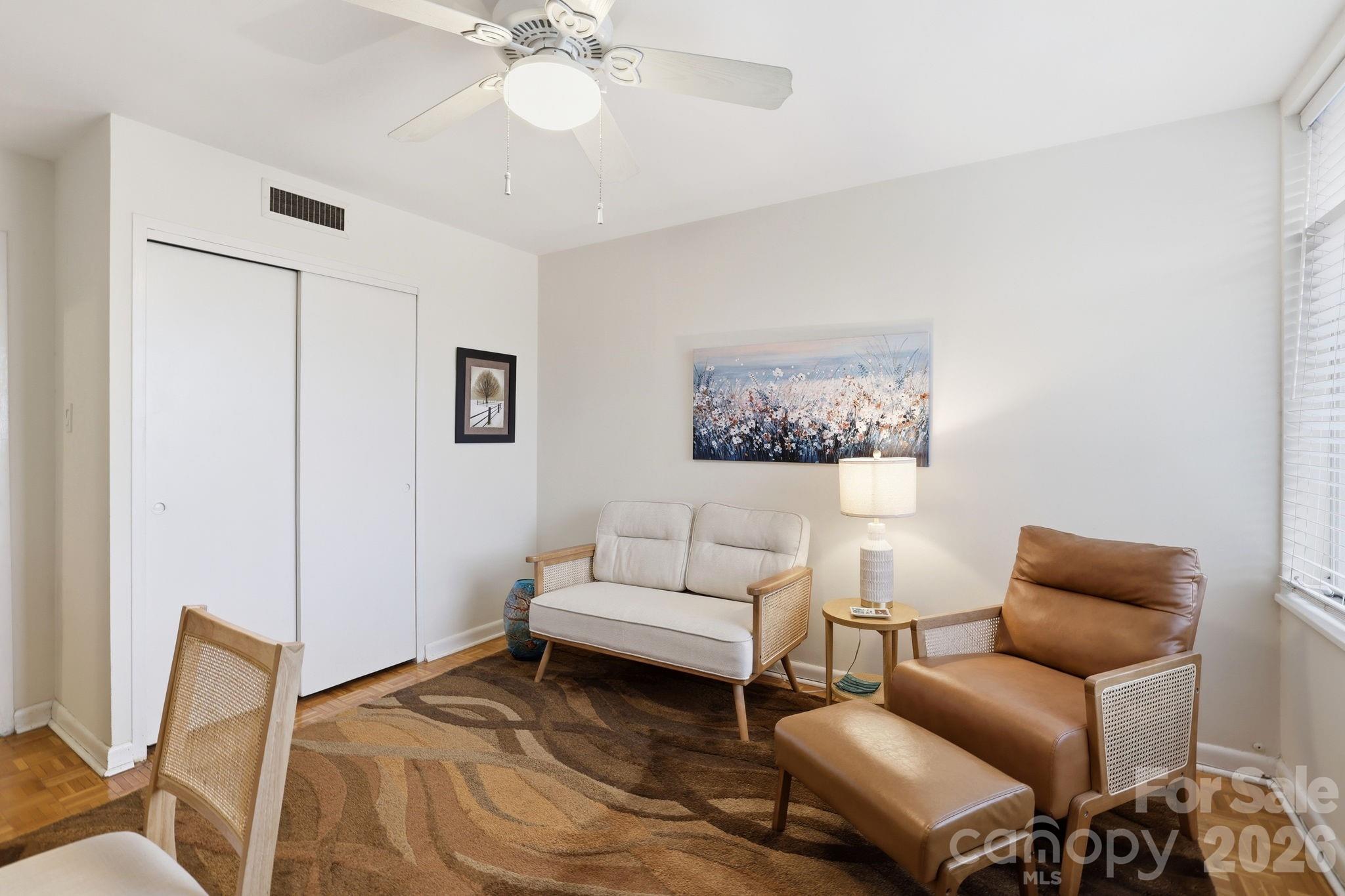 1300 Queens Road #416 — Charlotte