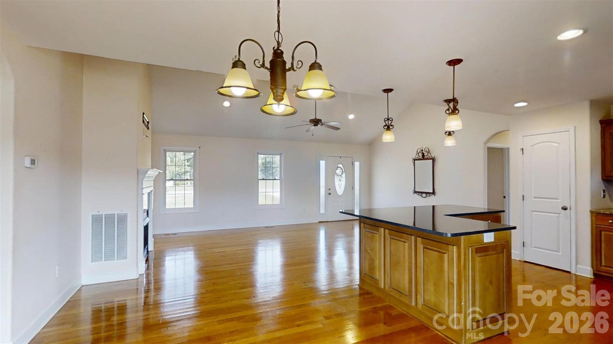 4240 Hunter Rhyne Road — Lincolnton