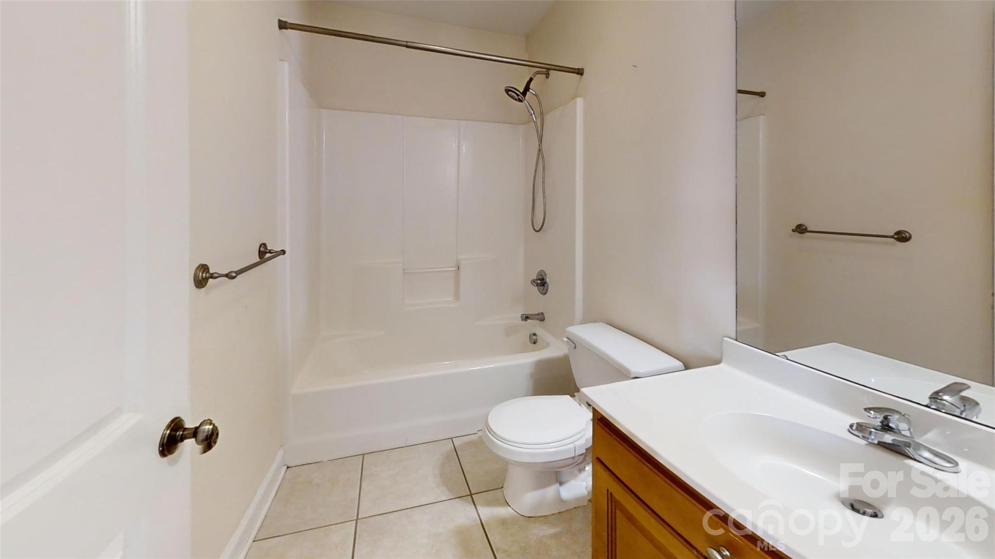 4240 Hunter Rhyne Road — Lincolnton