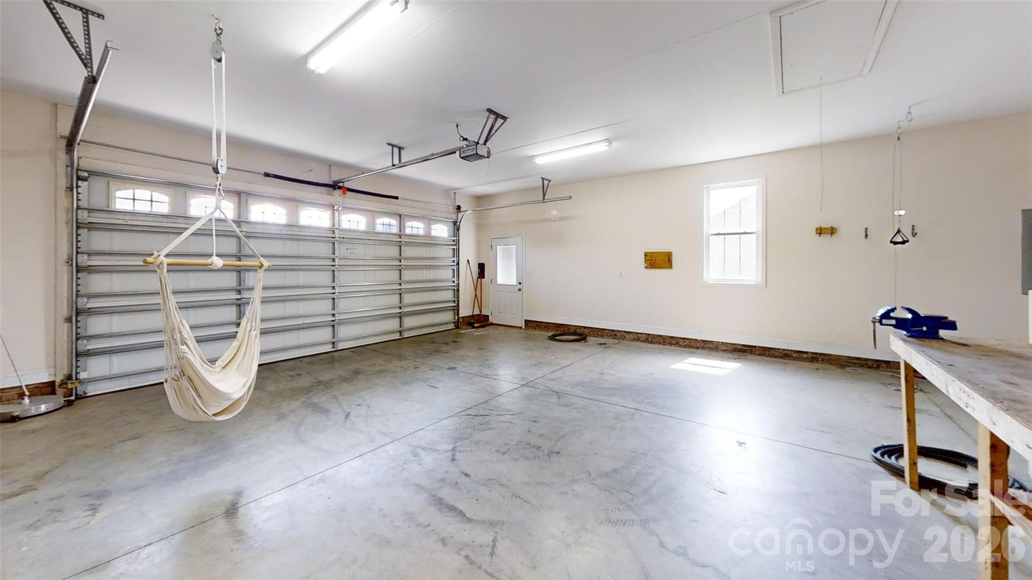 4240 Hunter Rhyne Road — Lincolnton