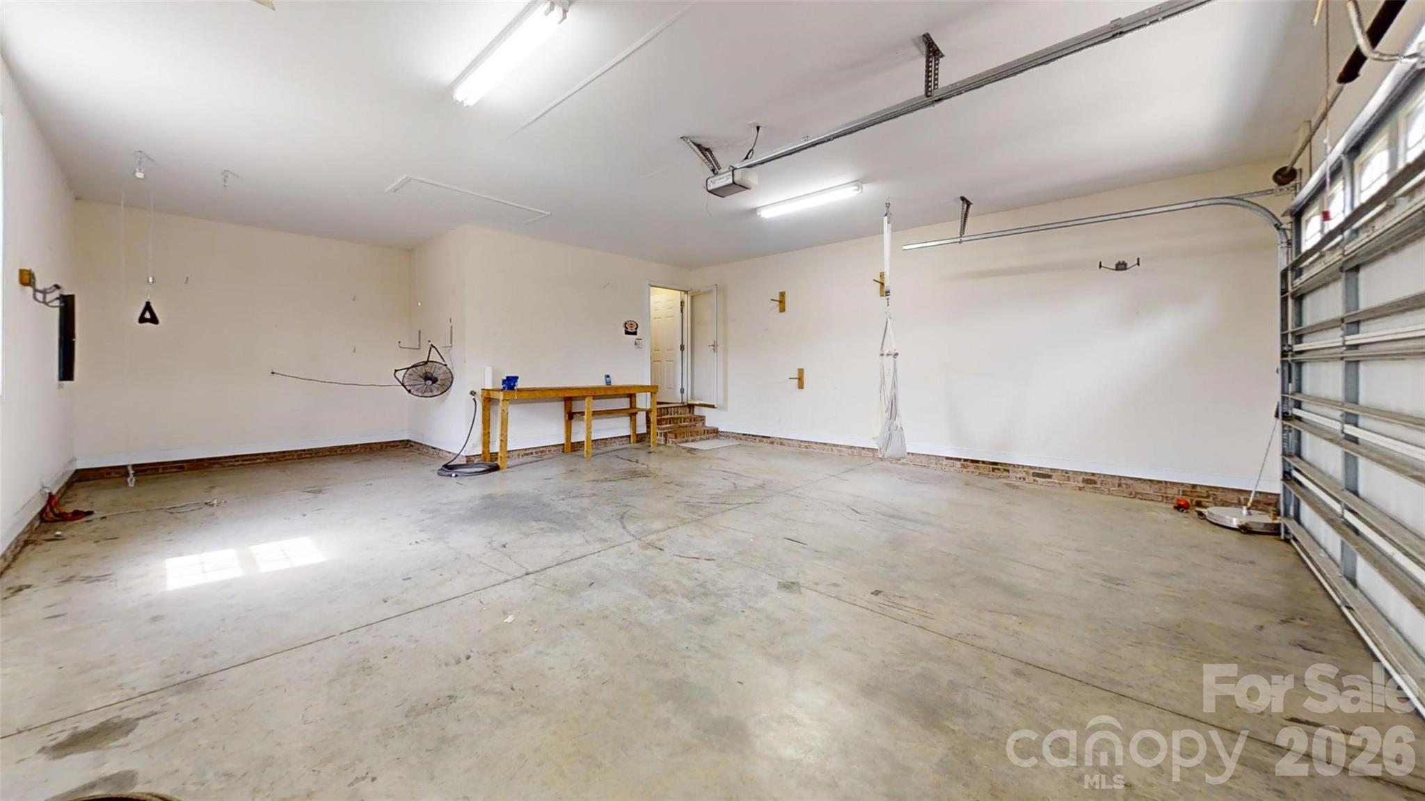 4240 Hunter Rhyne Road — Lincolnton