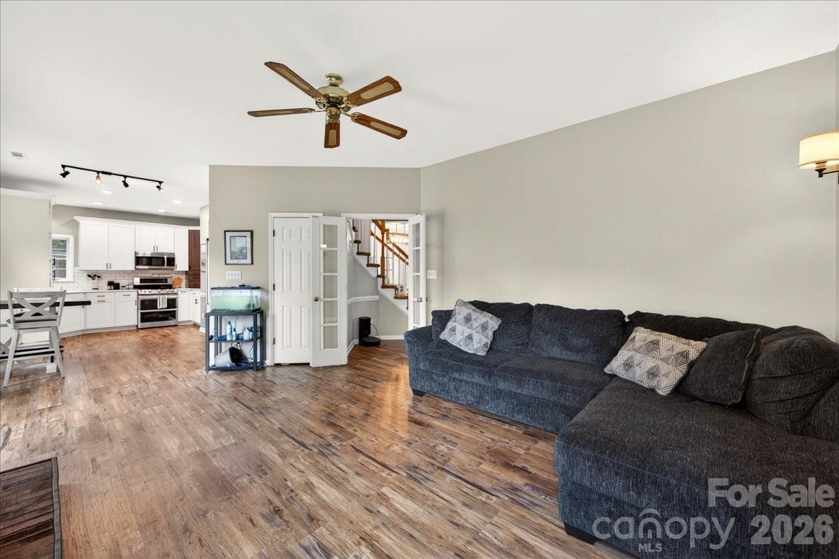 1045 Fairway Ridge Road NW — Concord