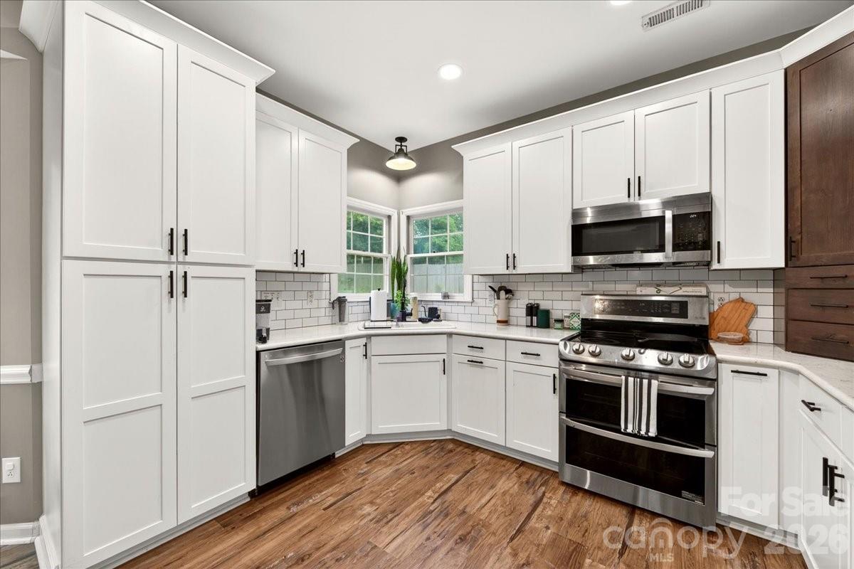 1045 Fairway Ridge Road NW — Concord