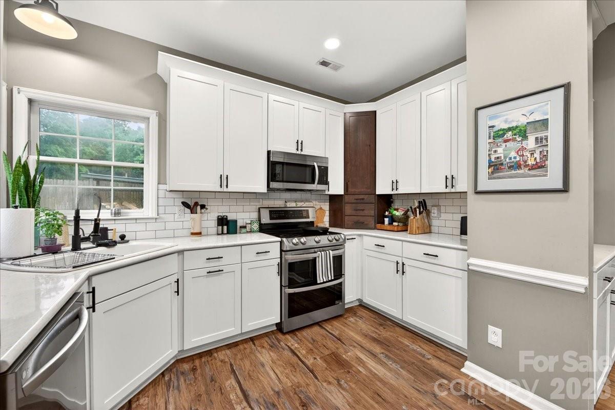 1045 Fairway Ridge Road NW — Concord