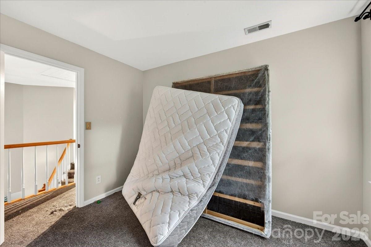 1045 Fairway Ridge Road NW — Concord