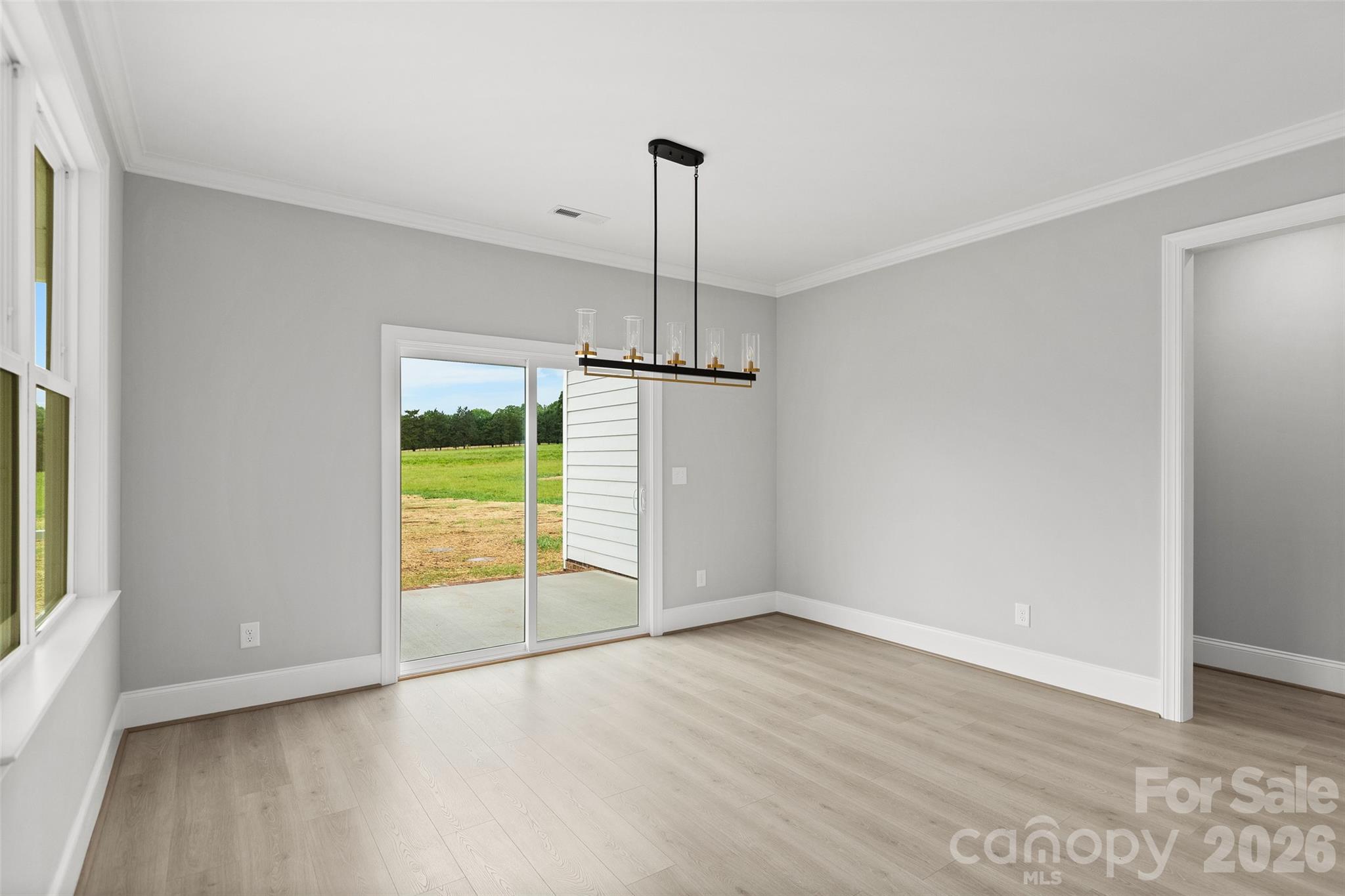 184 Armsworthy Road — Advance