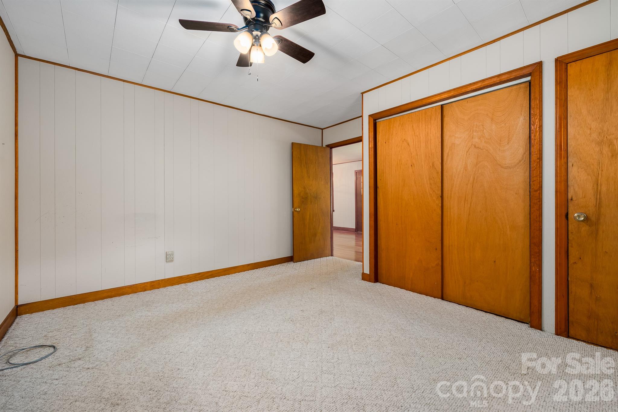 302 Sprinkle Branch Road — Marshall