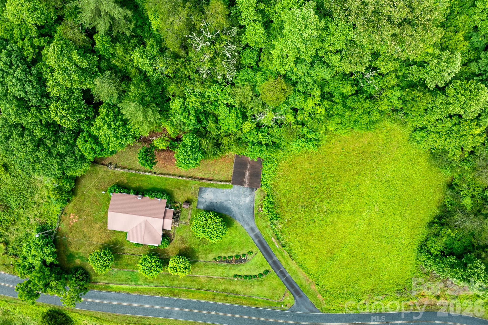 302 Sprinkle Branch Road — Marshall