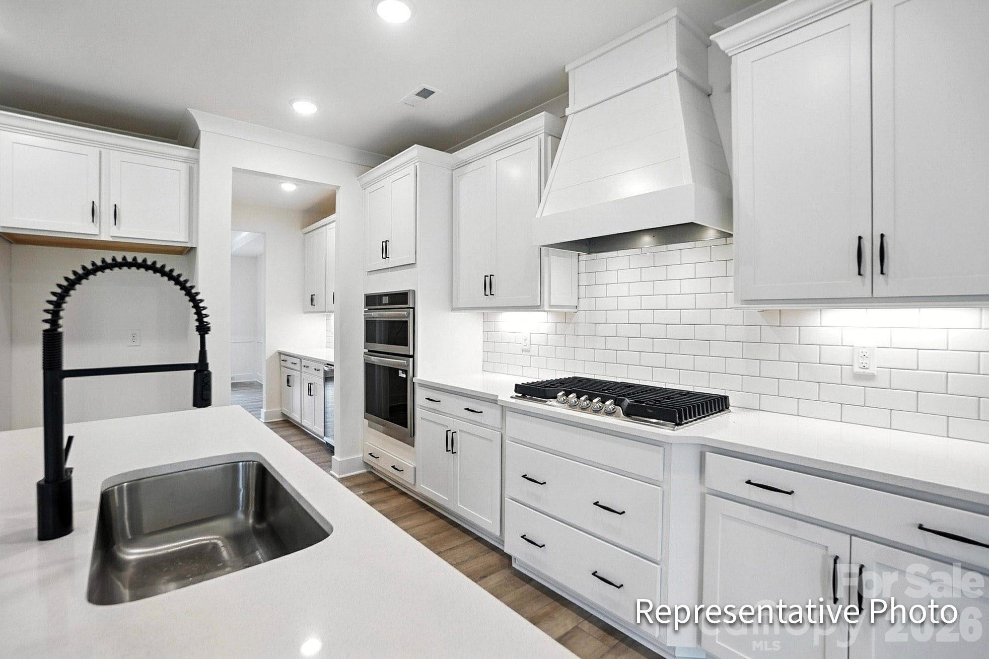6116 New River Drive — Huntersville