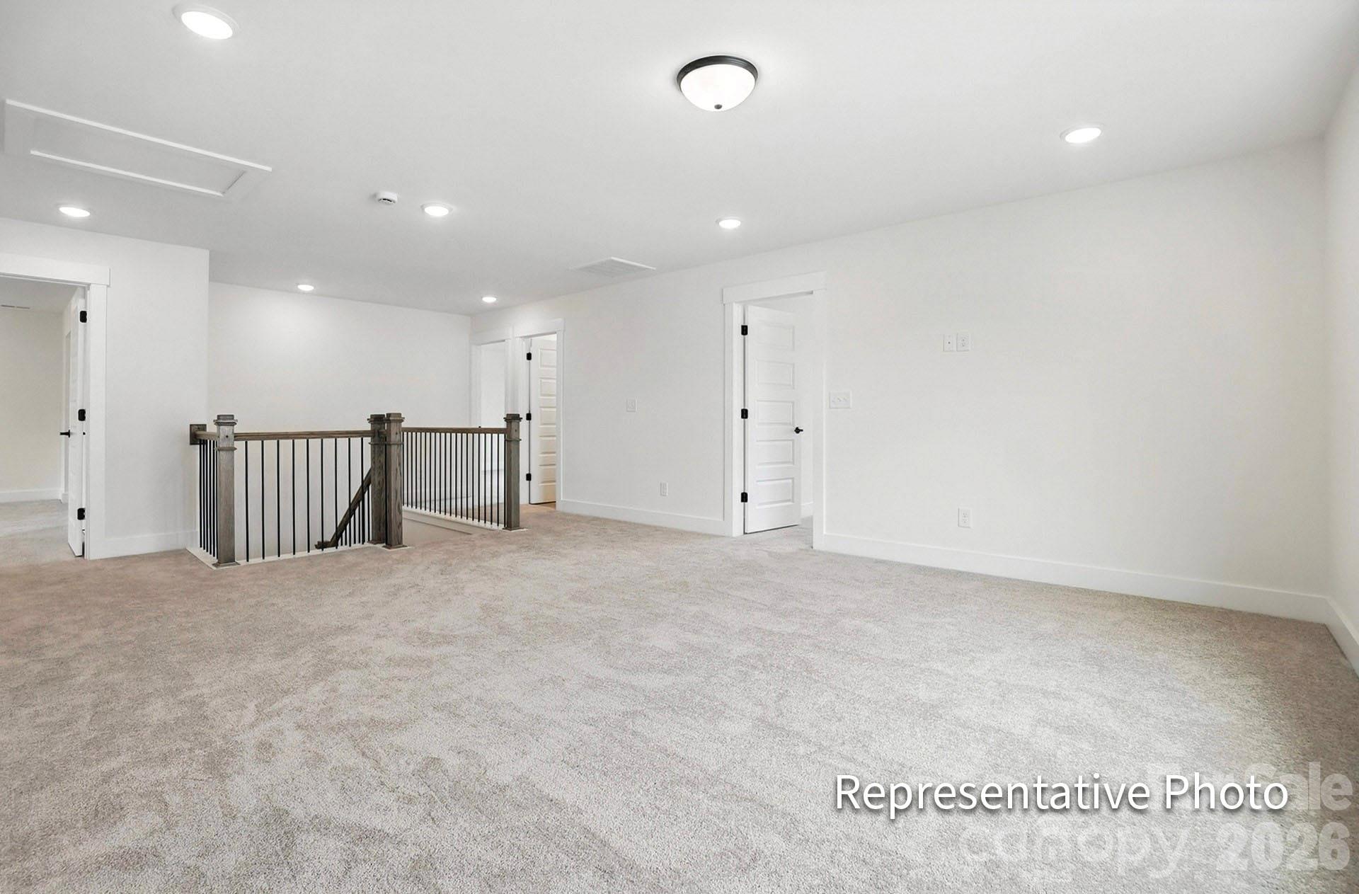 6116 New River Drive — Huntersville