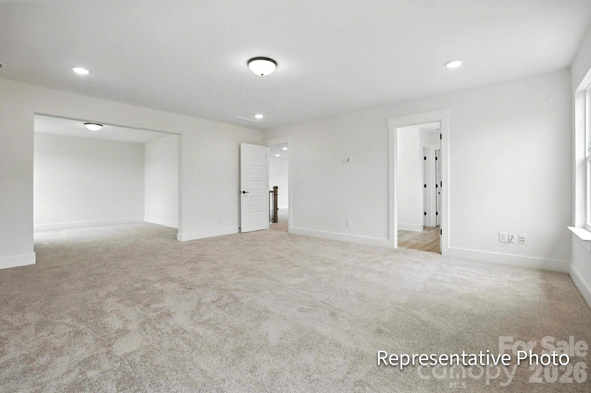 6116 New River Drive — Huntersville