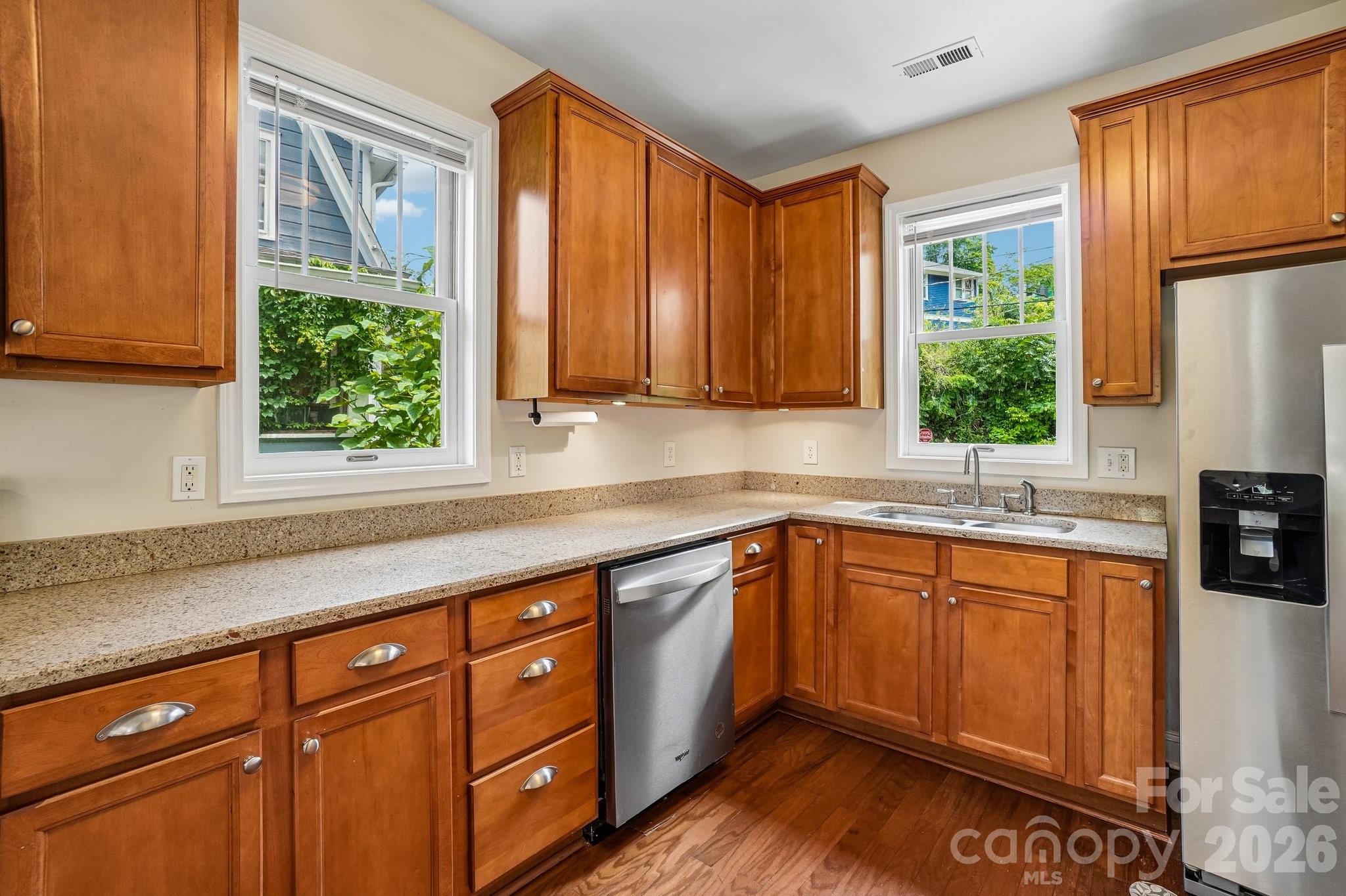 25 Houston Street — Asheville