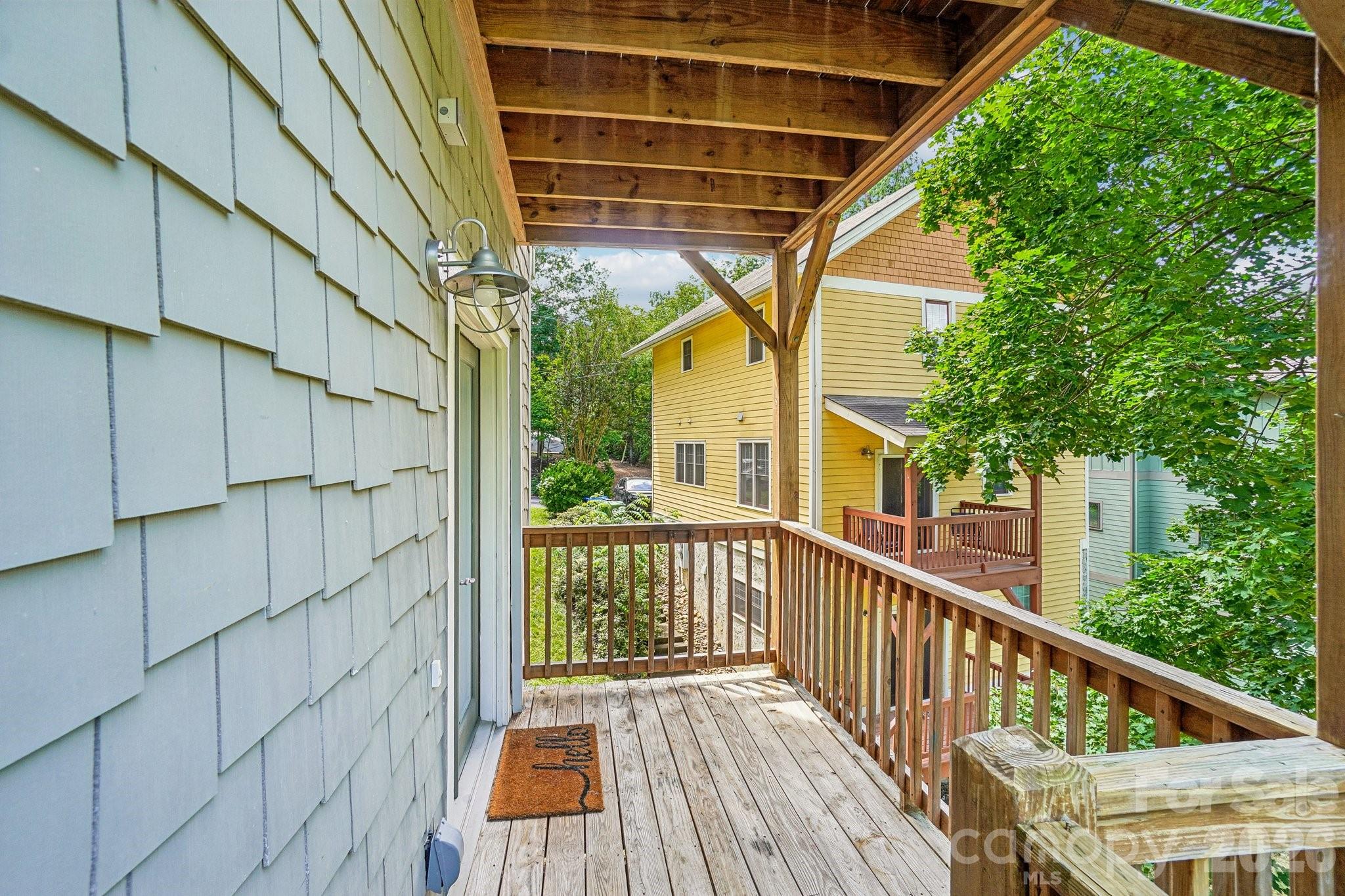 25 Houston Street — Asheville