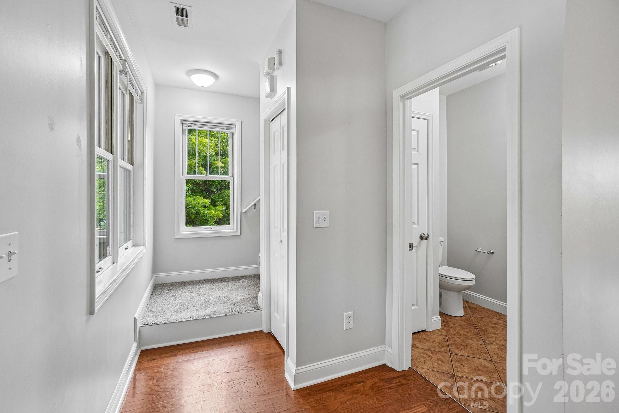 25 Houston Street — Asheville