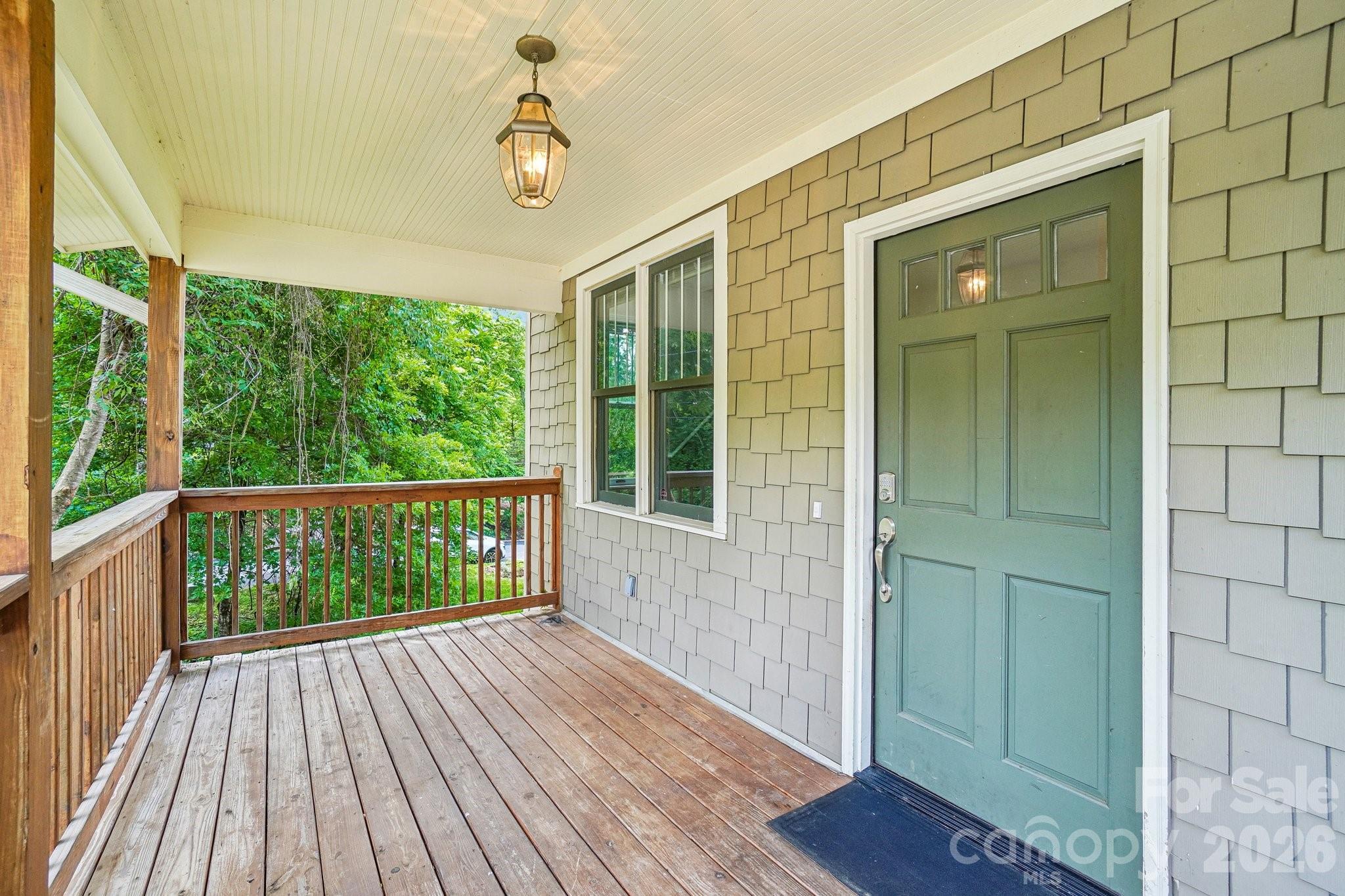 25 Houston Street — Asheville