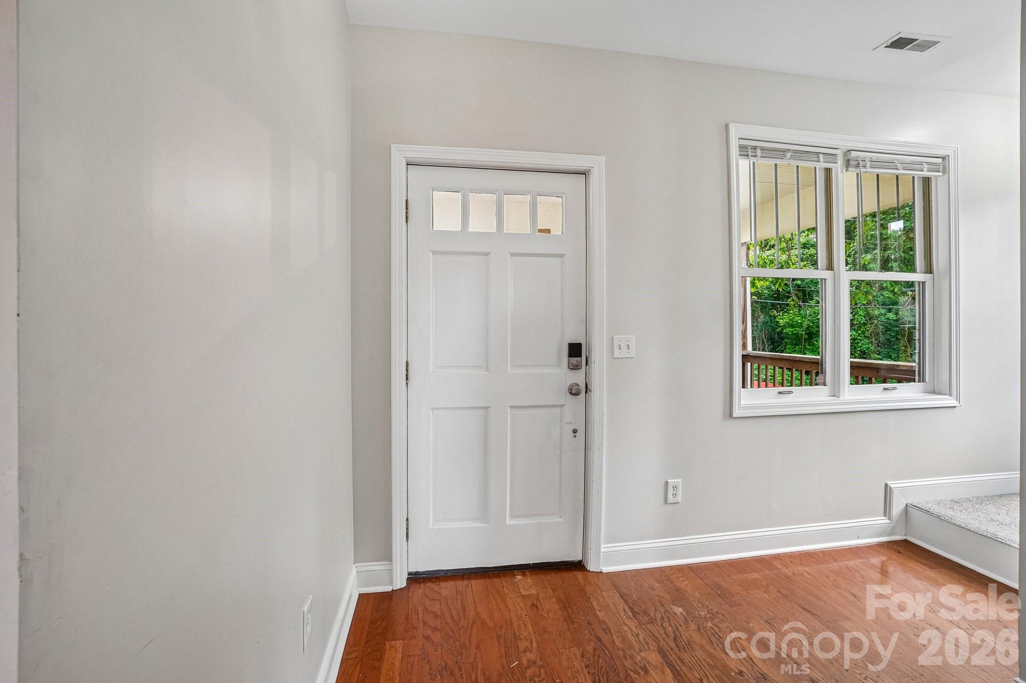 25 Houston Street — Asheville
