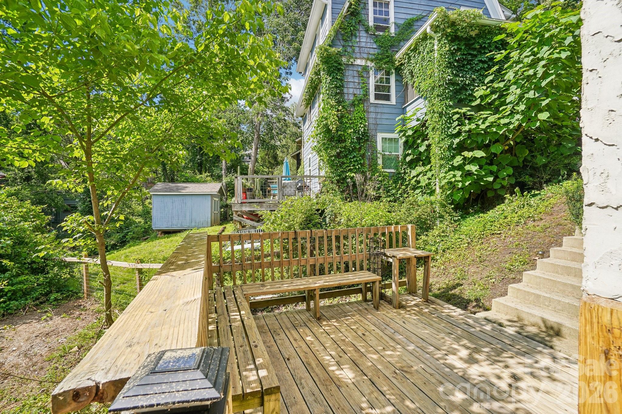 25 Houston Street — Asheville