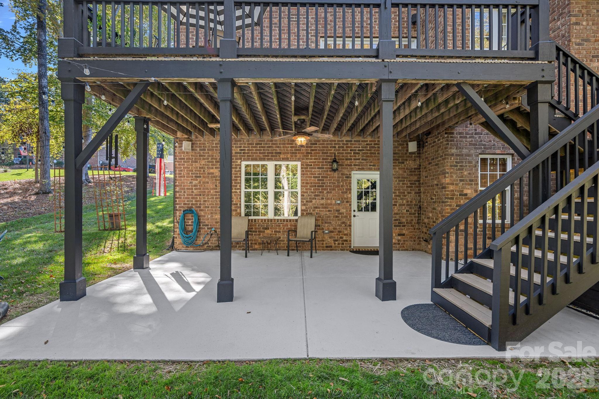 7809 Oak Haven Lane — Stanley