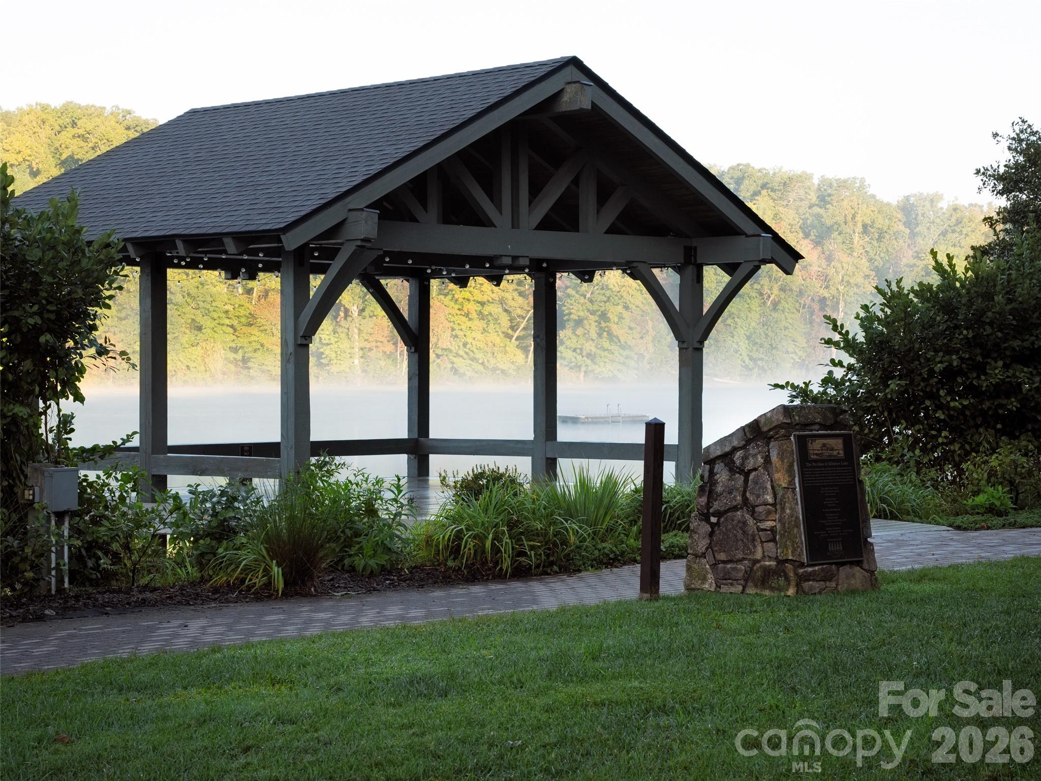 26 Black Horse Run — Biltmore Lake