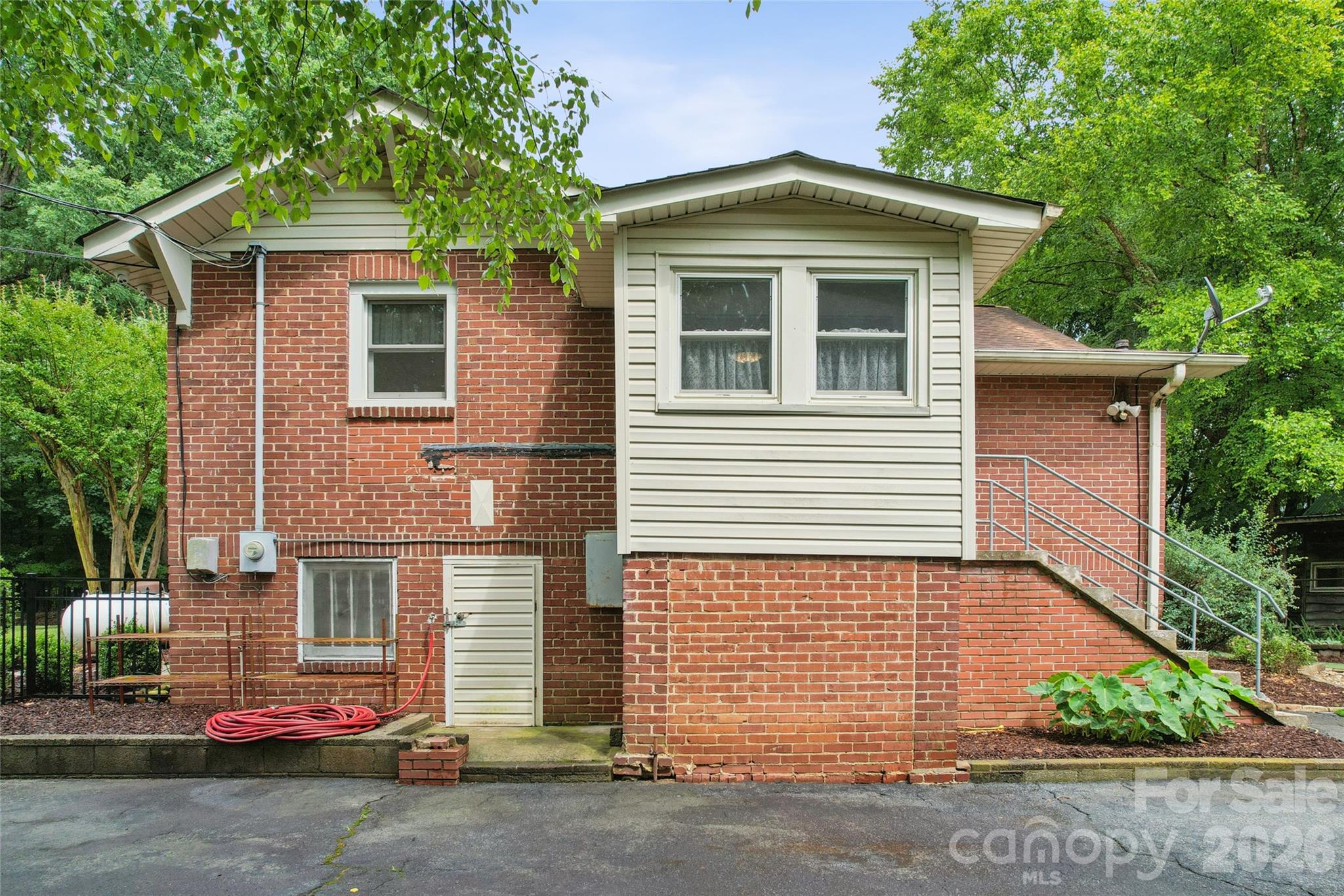 400 Alpine Street NW — Kannapolis