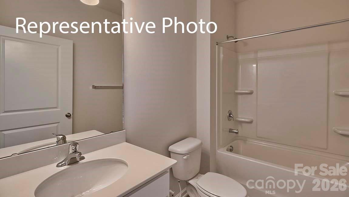 6519 Barcelona Way — Charlotte