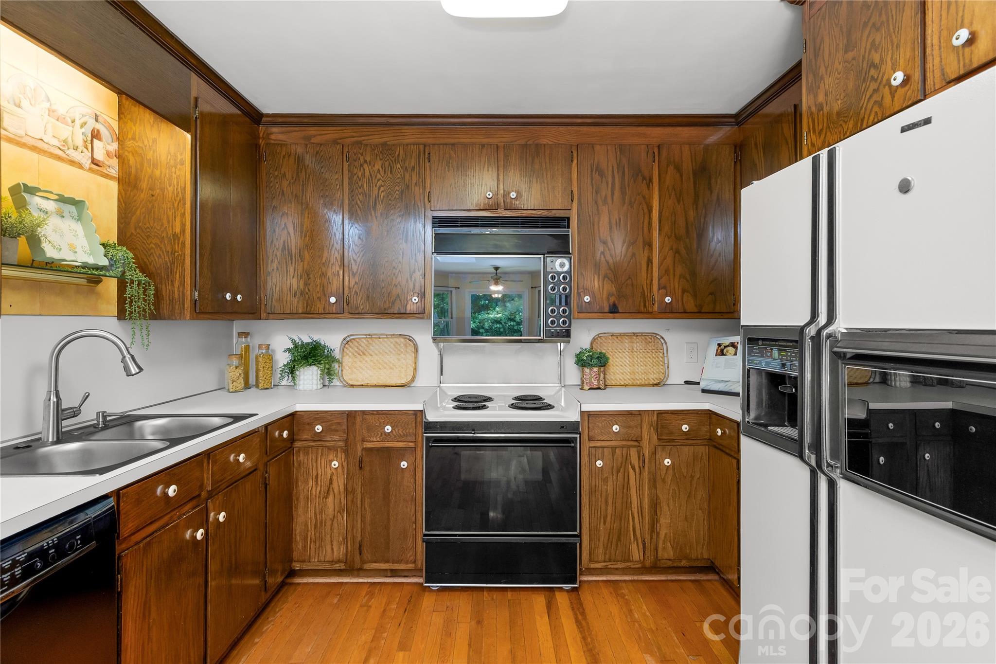 2038 Skyway Drive — Monroe