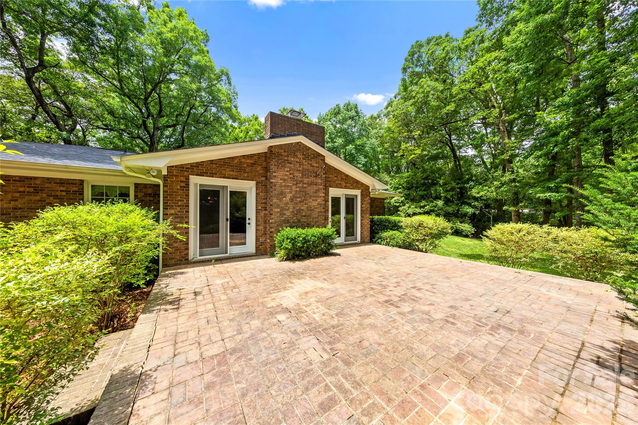 2038 Skyway Drive — Monroe