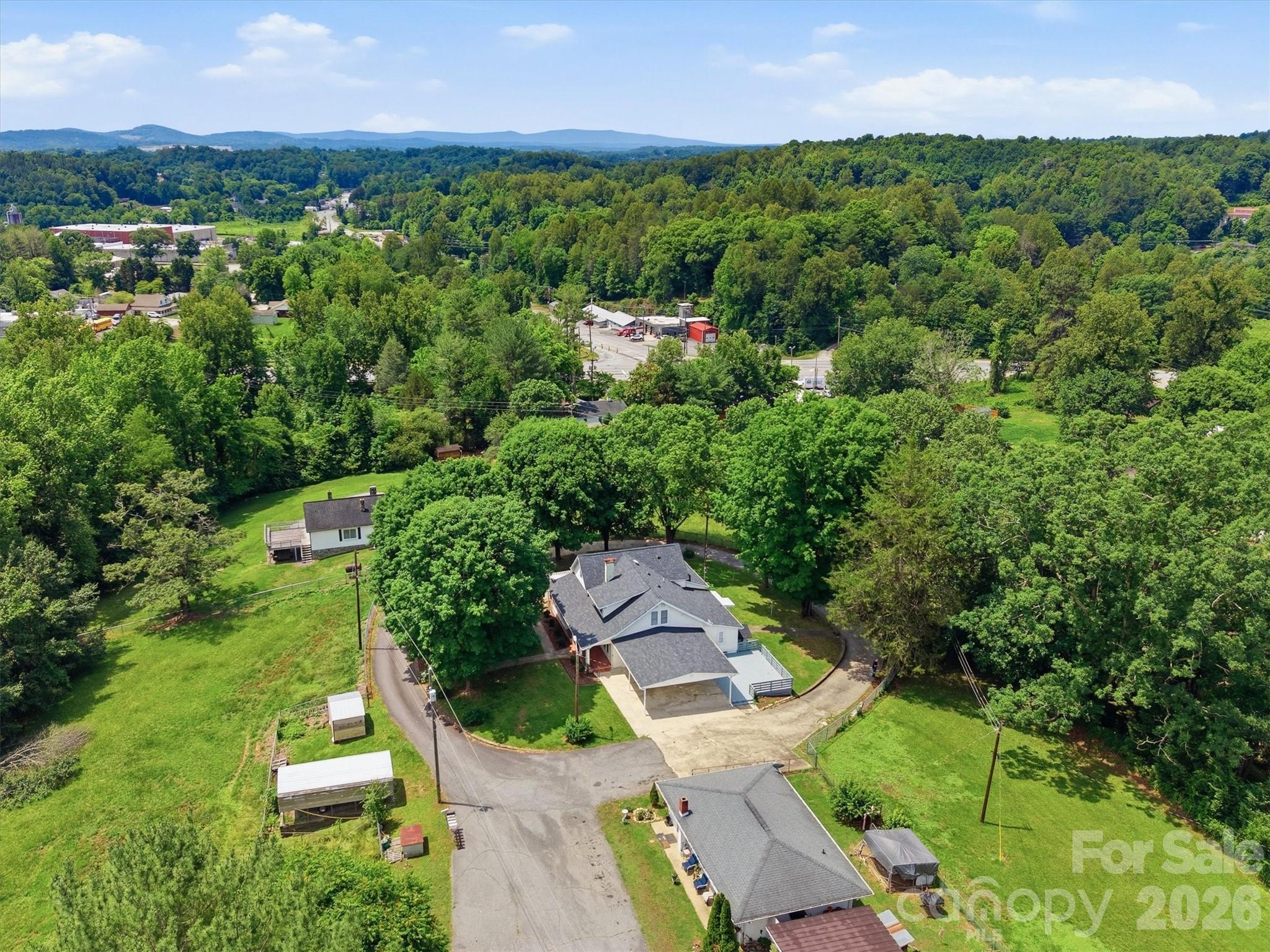 109 Kincaid Hill Drive — Lenoir