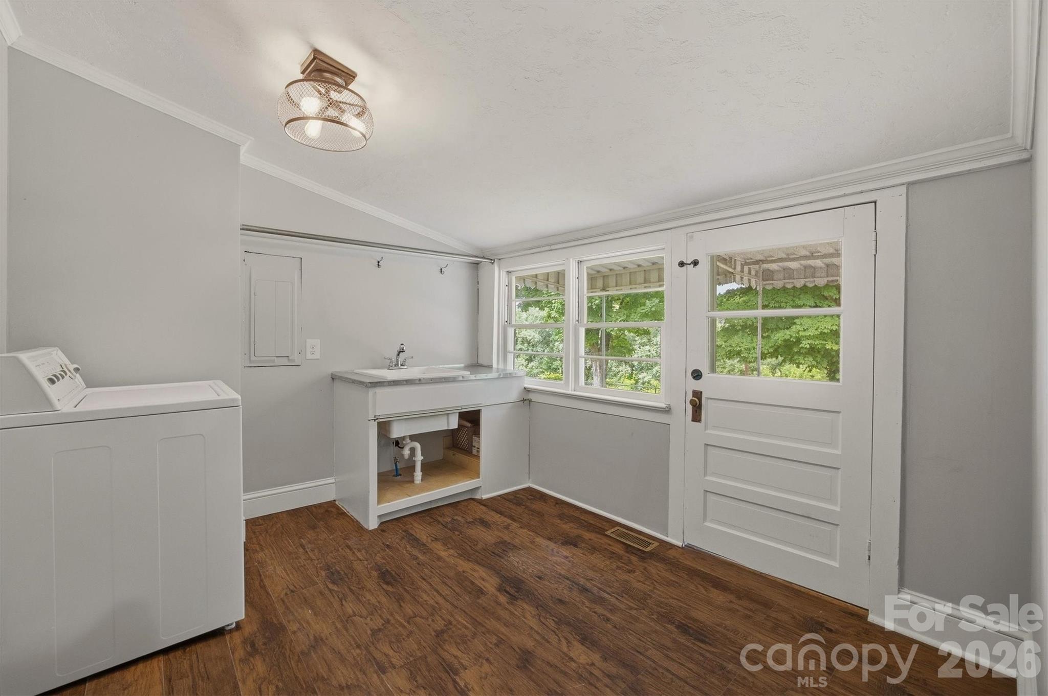 109 Kincaid Hill Drive — Lenoir