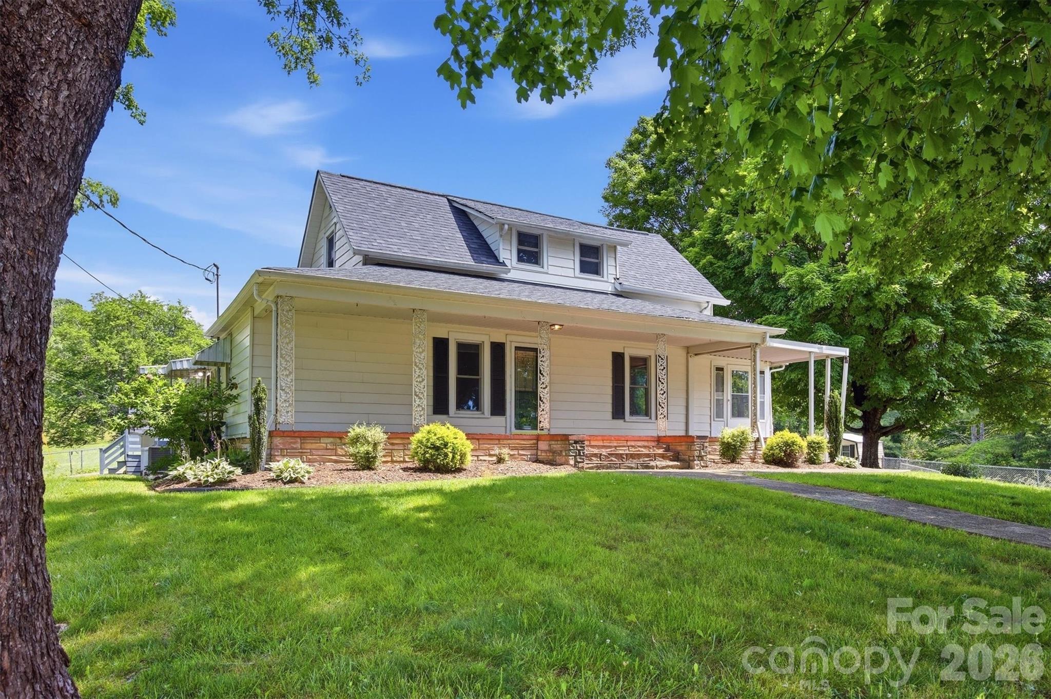109 Kincaid Hill Drive — Lenoir