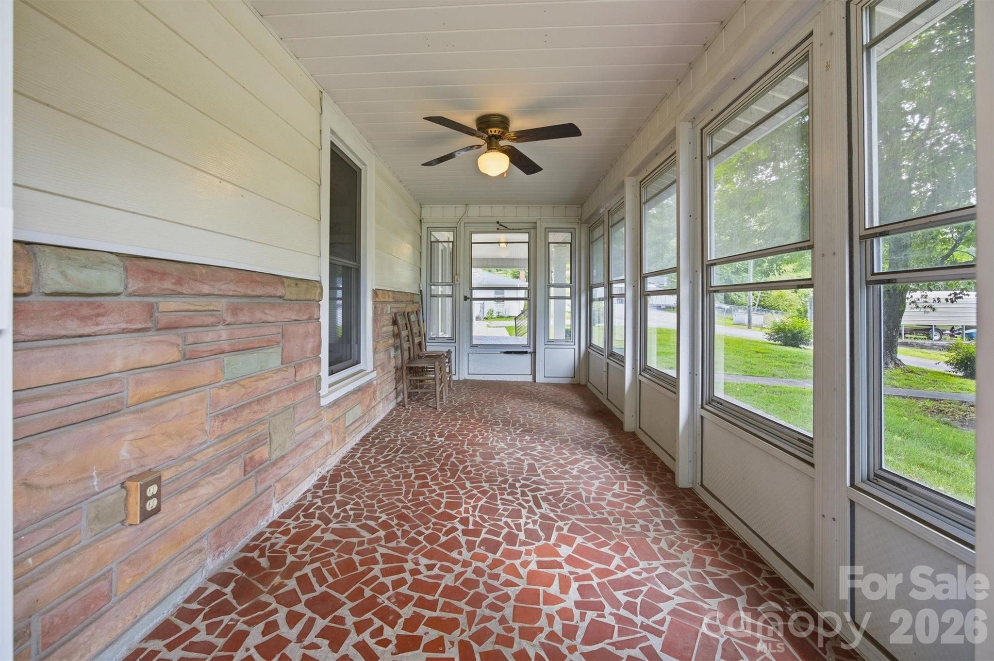 109 Kincaid Hill Drive — Lenoir