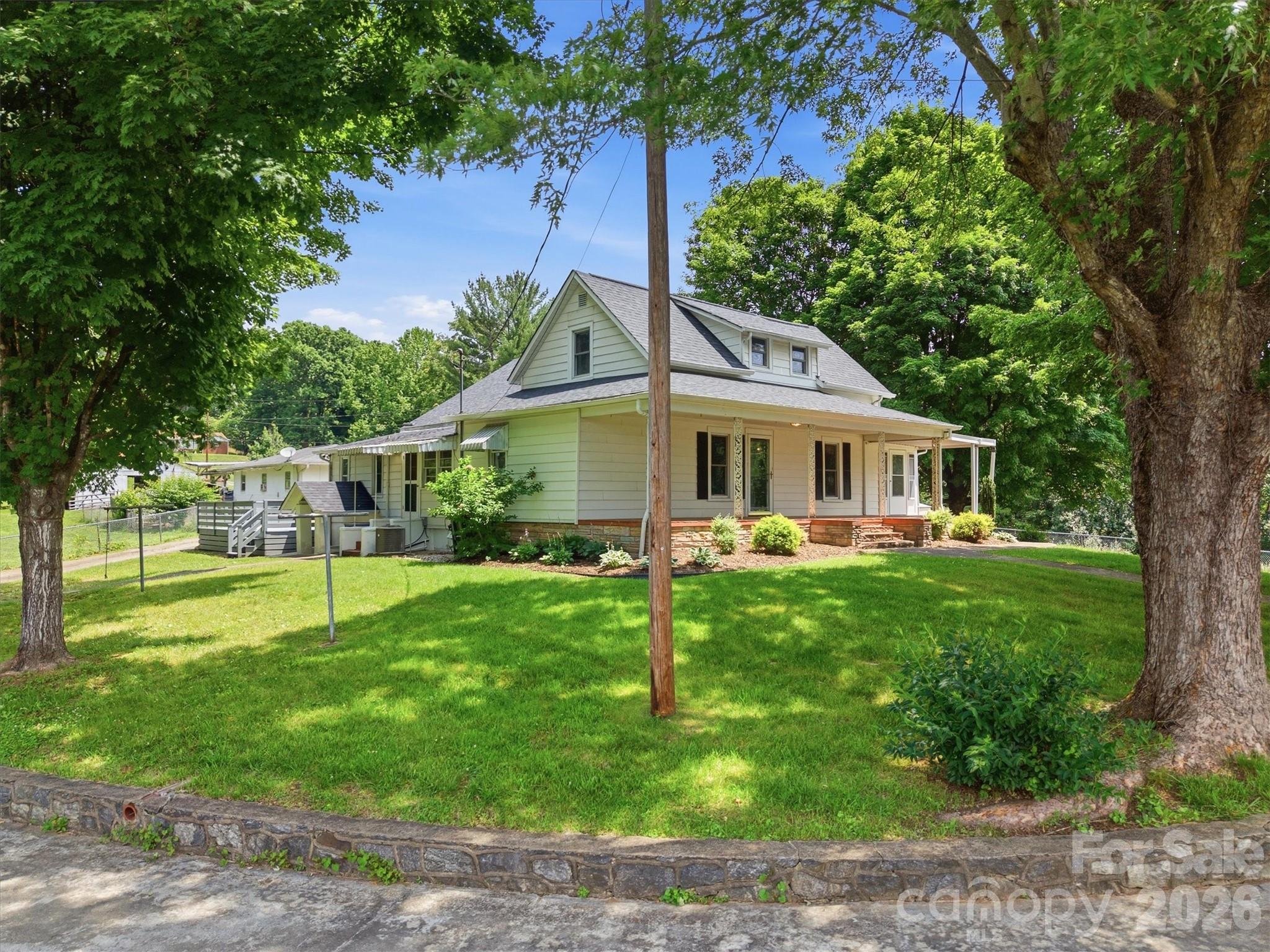 109 Kincaid Hill Drive — Lenoir
