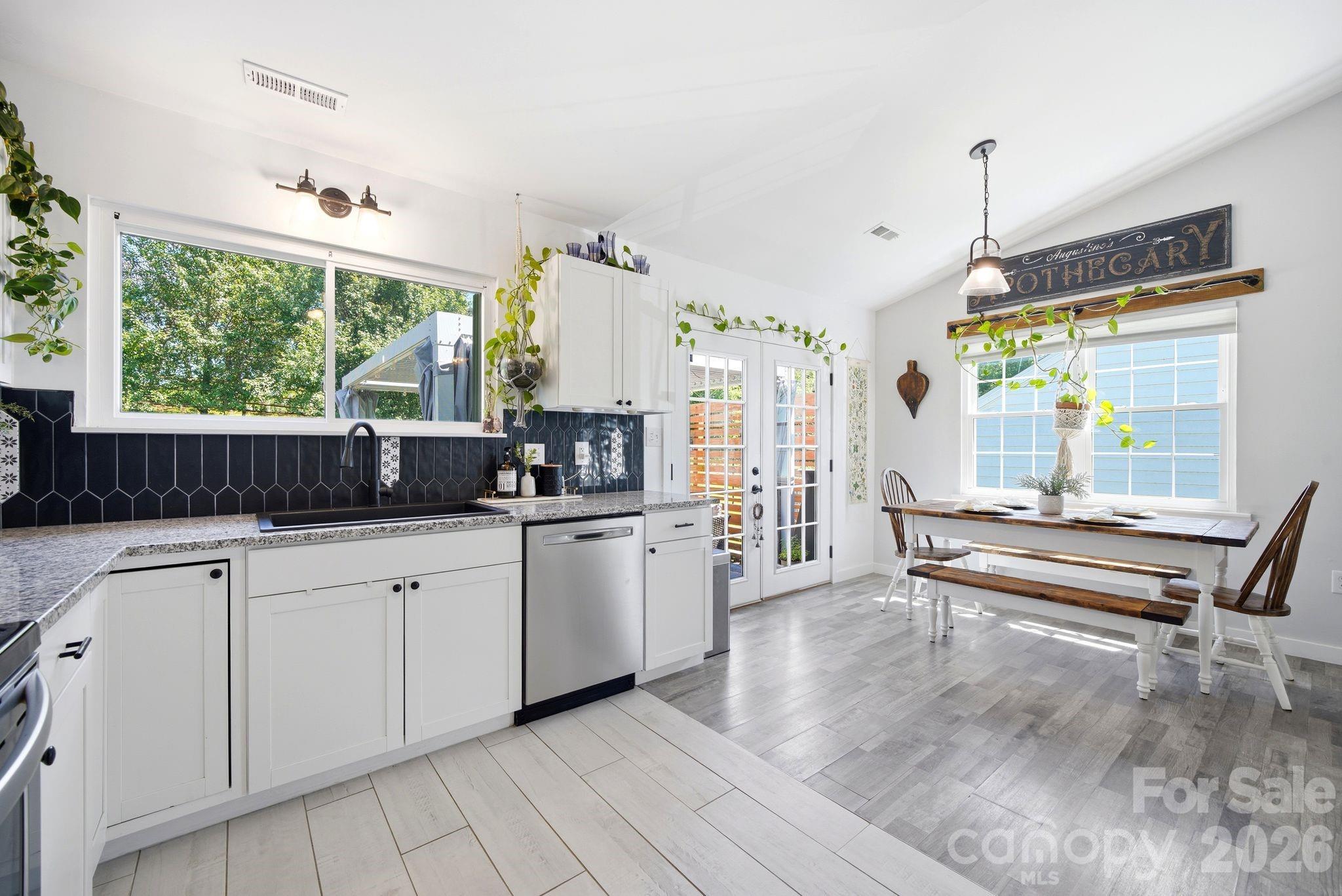 14023 Eden Court — Pineville
