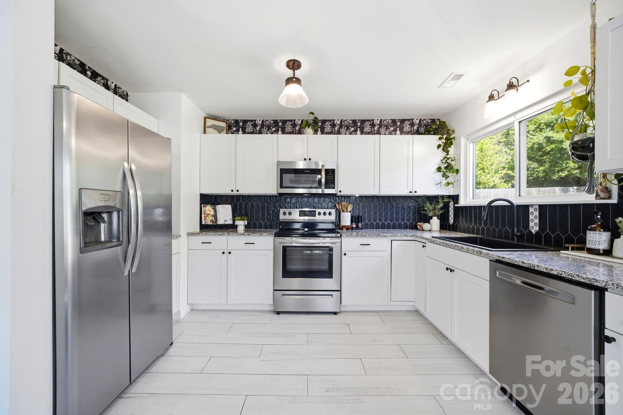 14023 Eden Court — Pineville