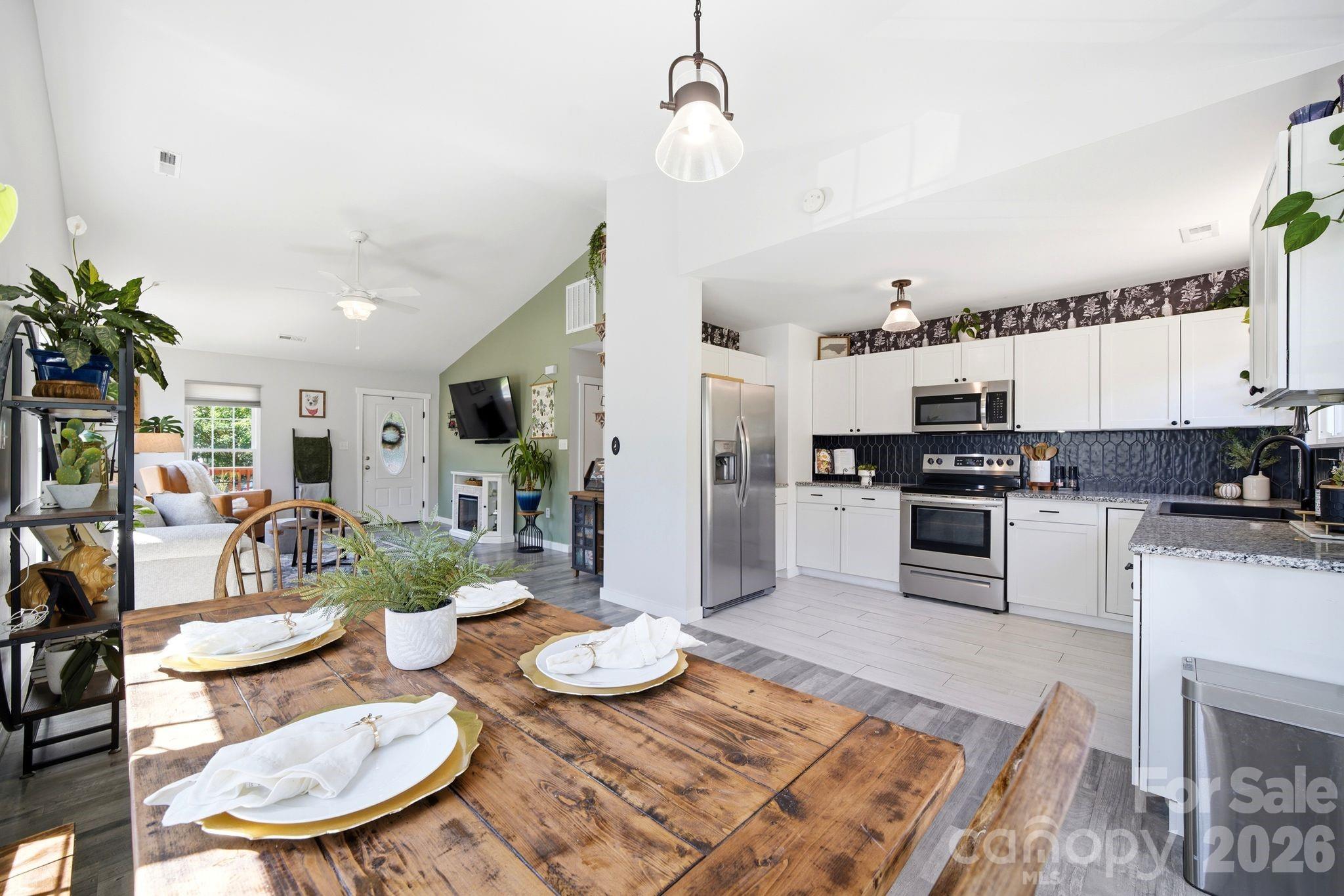 14023 Eden Court — Pineville