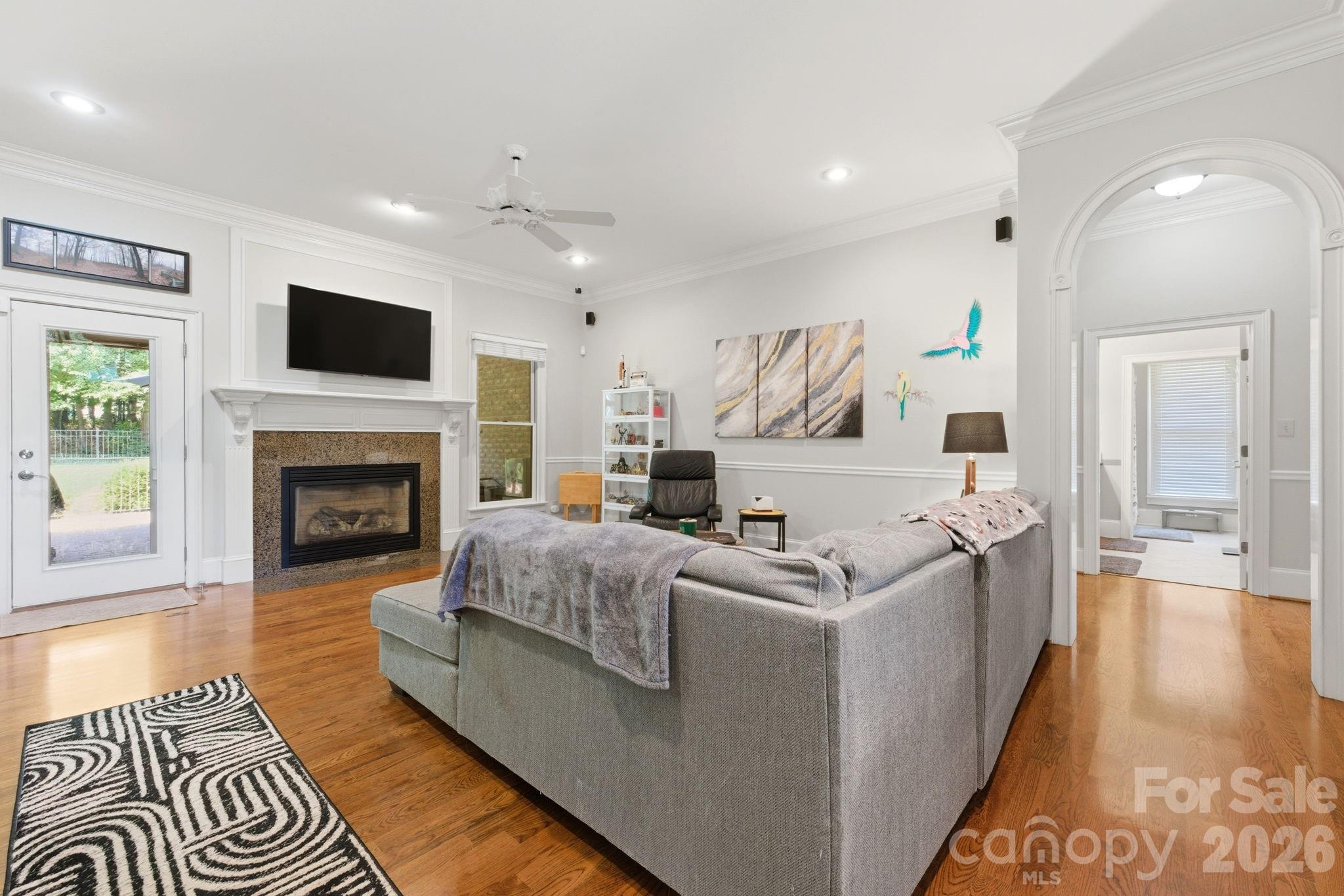 1705 29th Avenue Place NE — Hickory