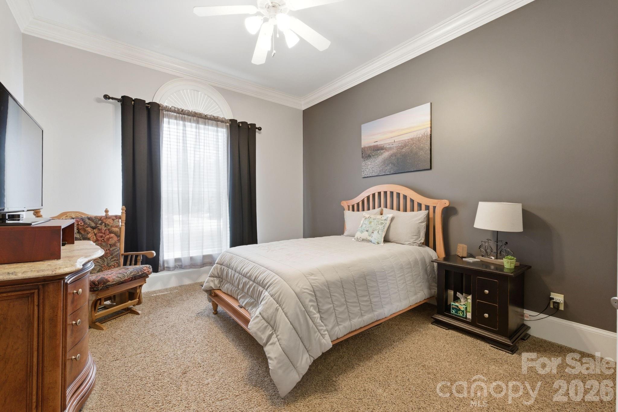 1705 29th Avenue Place NE — Hickory