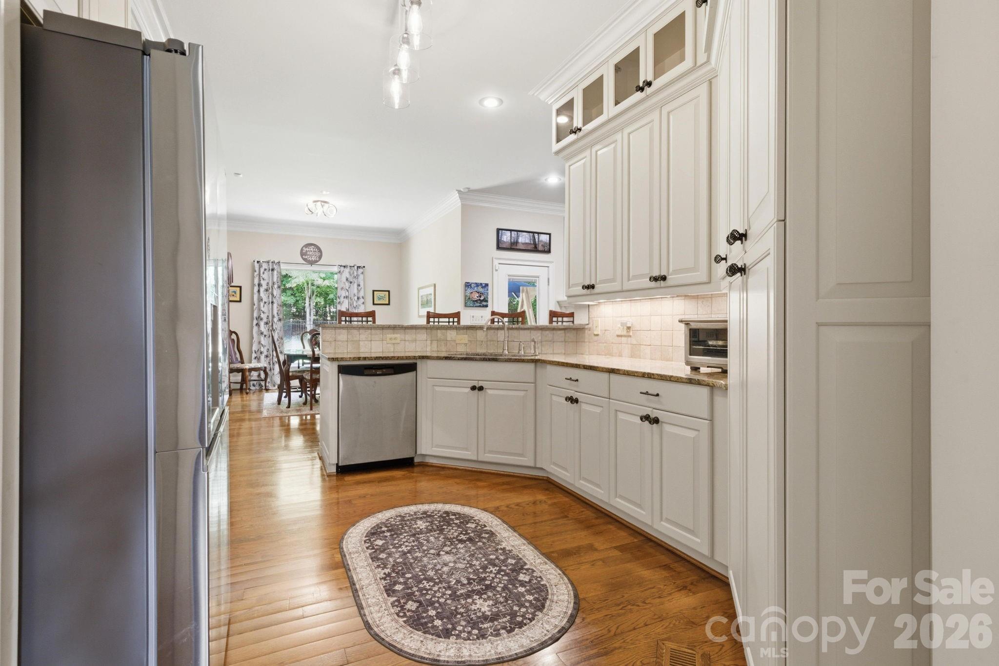 1705 29th Avenue Place NE — Hickory