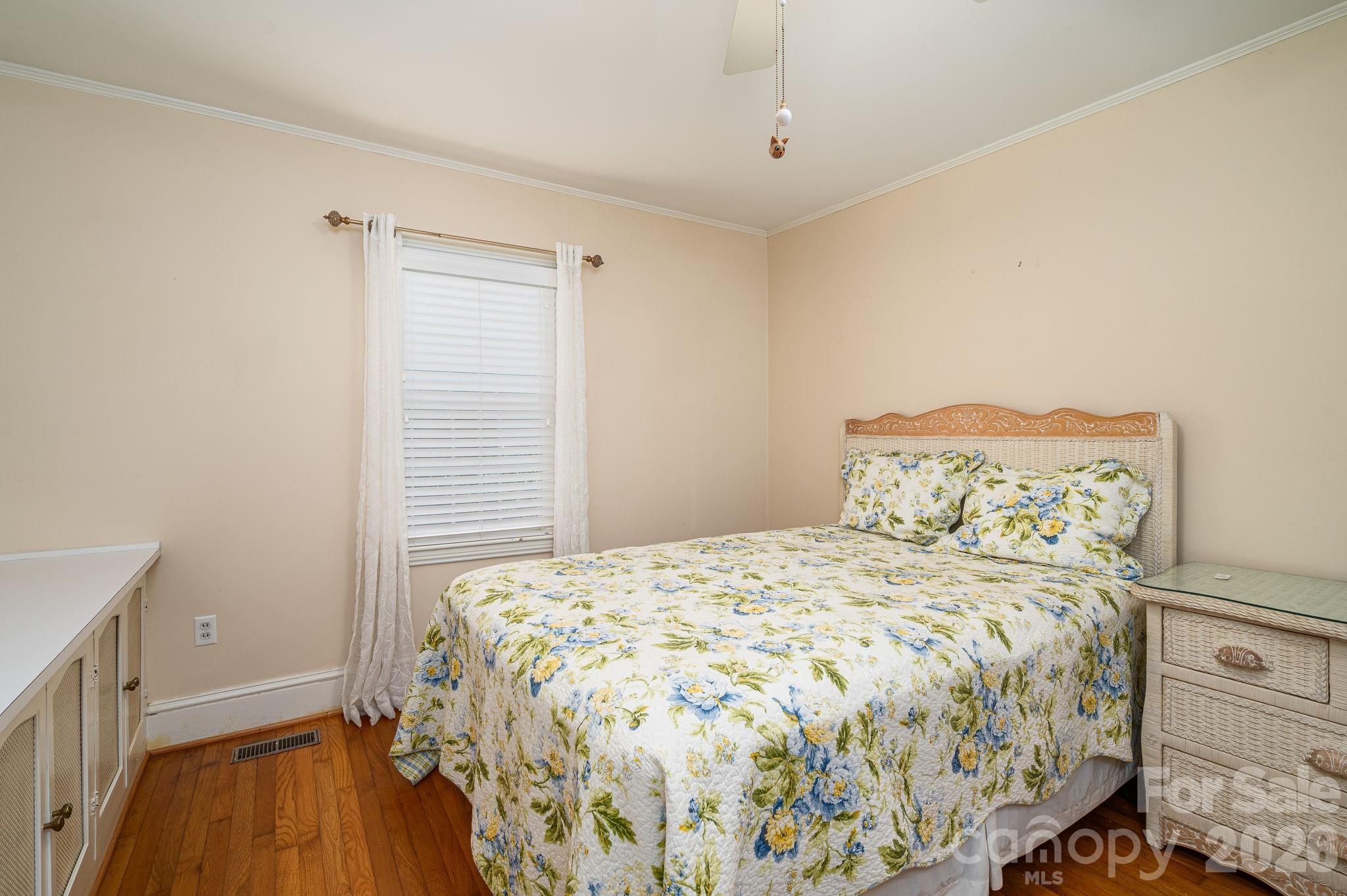 414 Elizabeth Street — Gastonia
