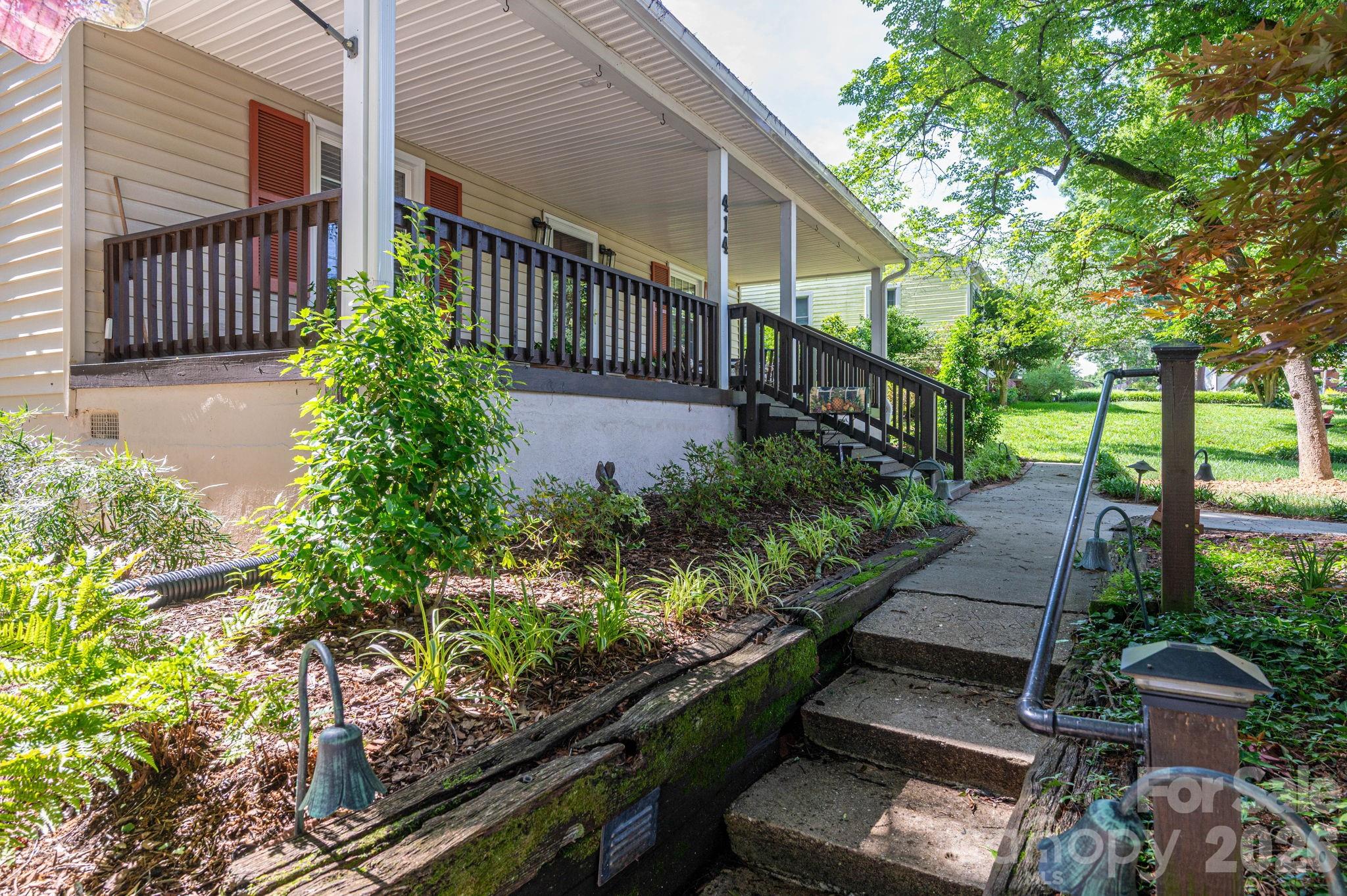 414 Elizabeth Street — Gastonia
