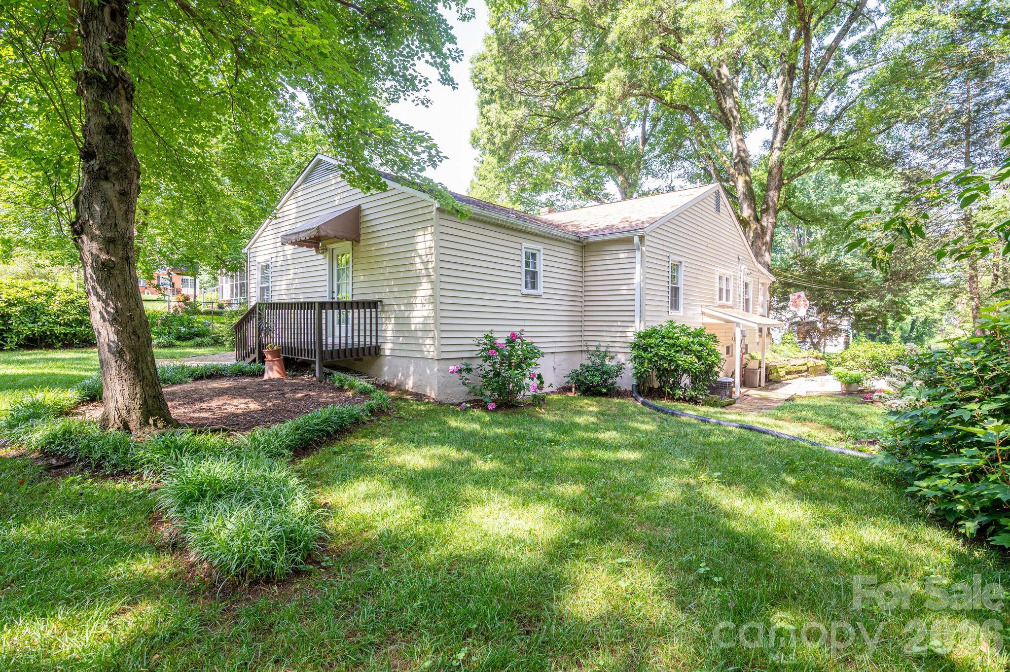 414 Elizabeth Street — Gastonia