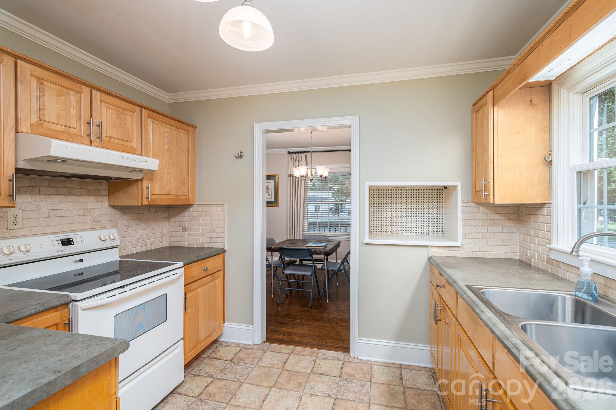 414 Elizabeth Street — Gastonia